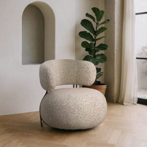 Sillón beige tapizado en tela con estructura metálica para salón – 73 x 76 x 75 cm