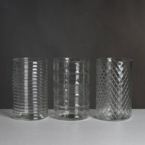 Jarrón de Vidrio 11x11x19 cm - Capacidad 1400 cc - Surtido 3/M